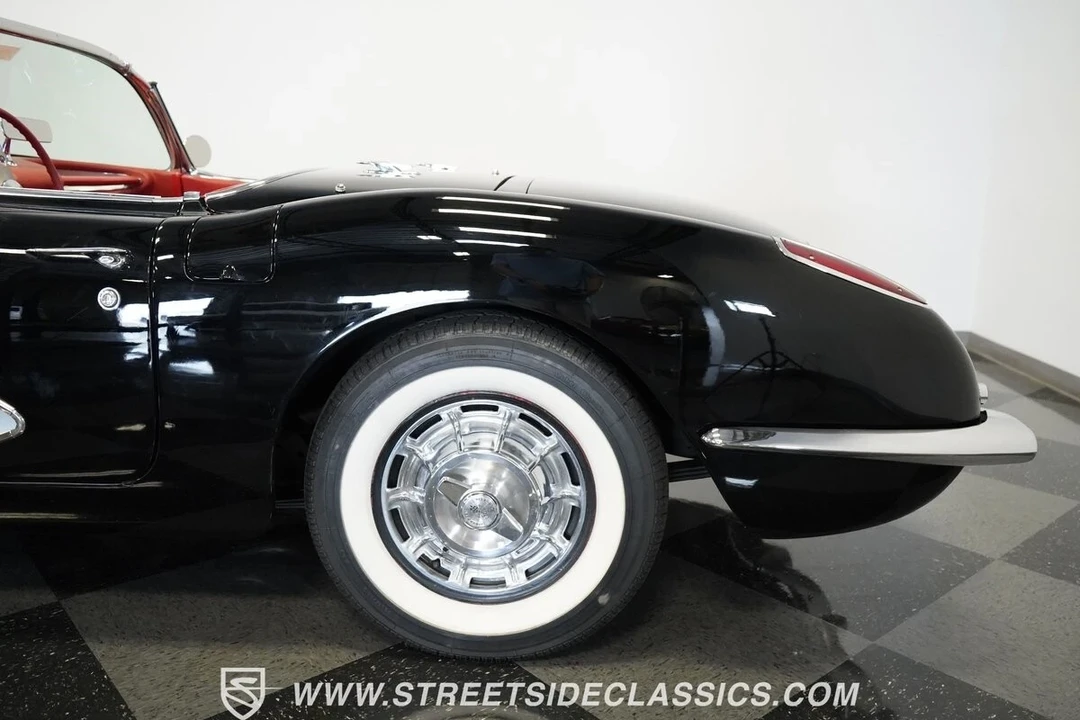 1959 Chevrolet Corvette C1 - Image 15 of 21