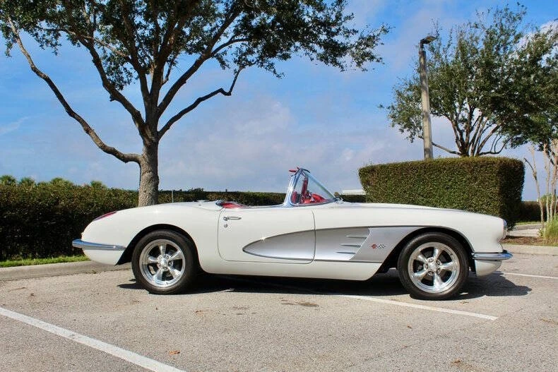 1959 Chevrolet Corvette C1 - Image 2 of 12