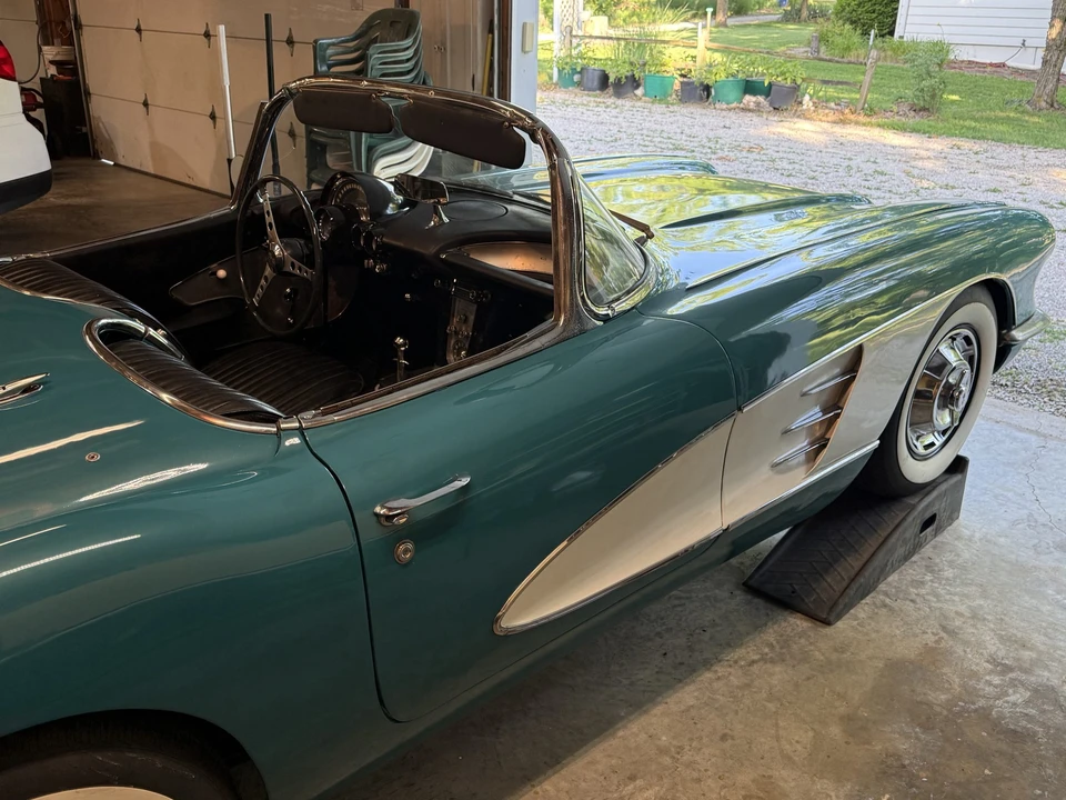 1959 Chevrolet Corvette C1 - Image 16 of 31