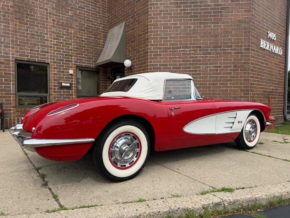 1959 Chevrolet Corvette C1 - Image 13 of 31