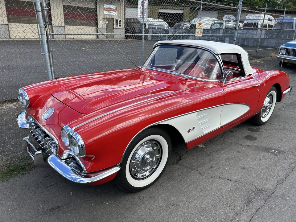 1959 Chevrolet Corvette C1 - Image 2 of 31