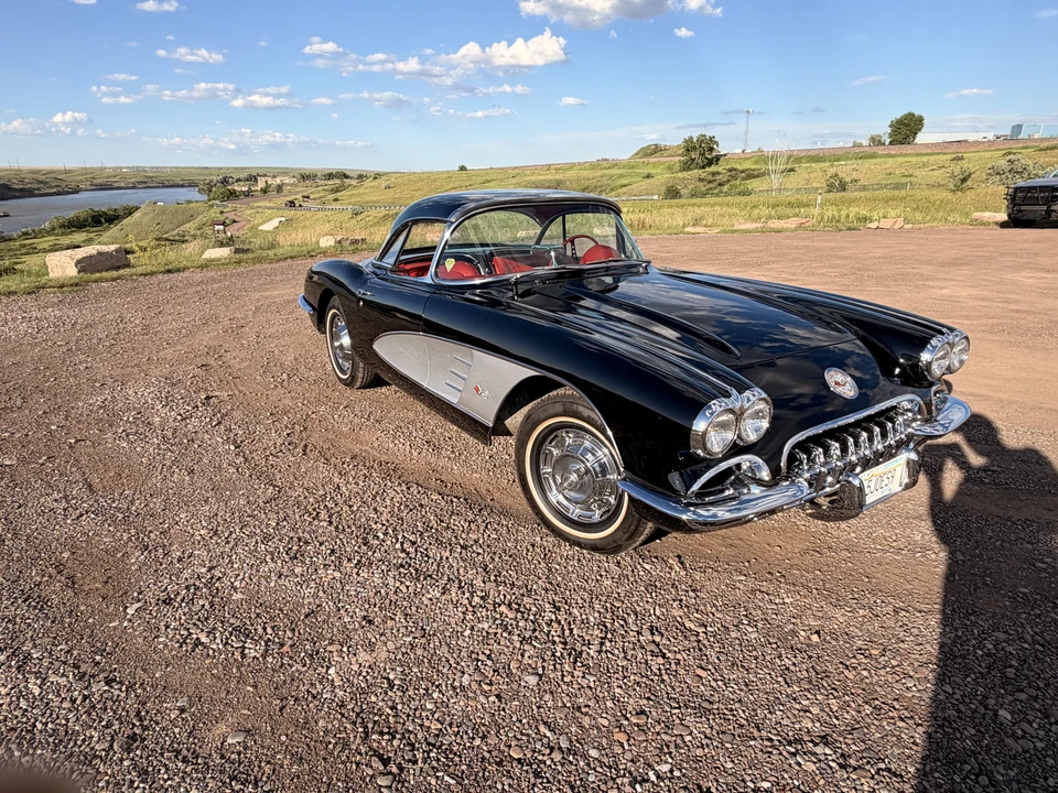 1959 Chevrolet Corvette C1 - Image 2 of 31