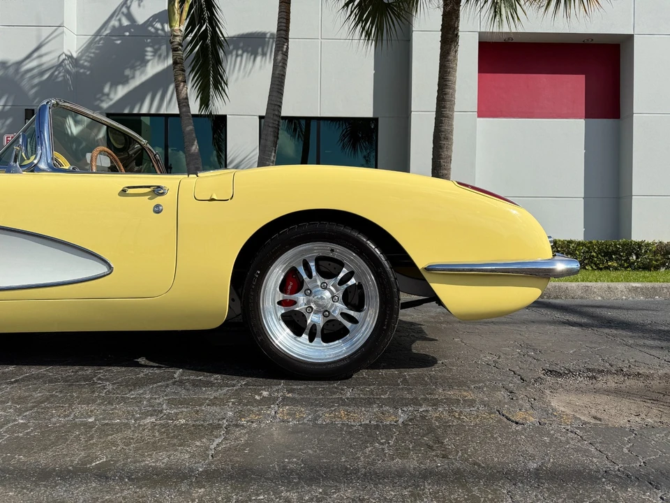 1959 Chevrolet Corvette C1 - Image 12 of 21