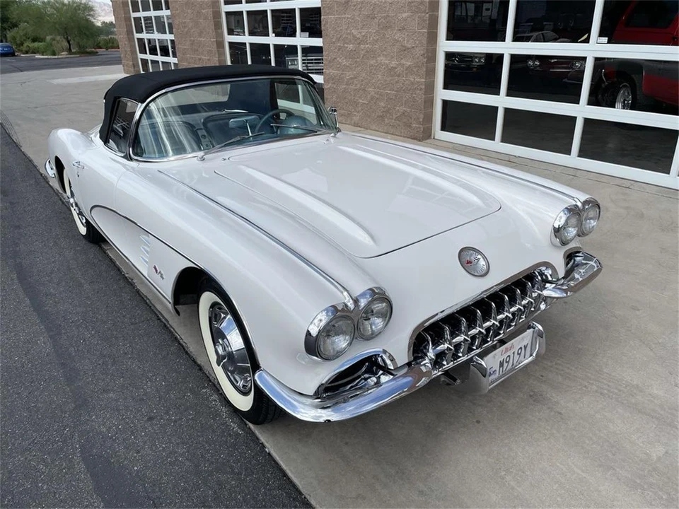1959 Chevrolet Corvette C1 - Image 2 of 31