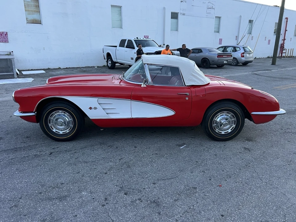 1959 Chevrolet Corvette C1 - Image 11 of 21