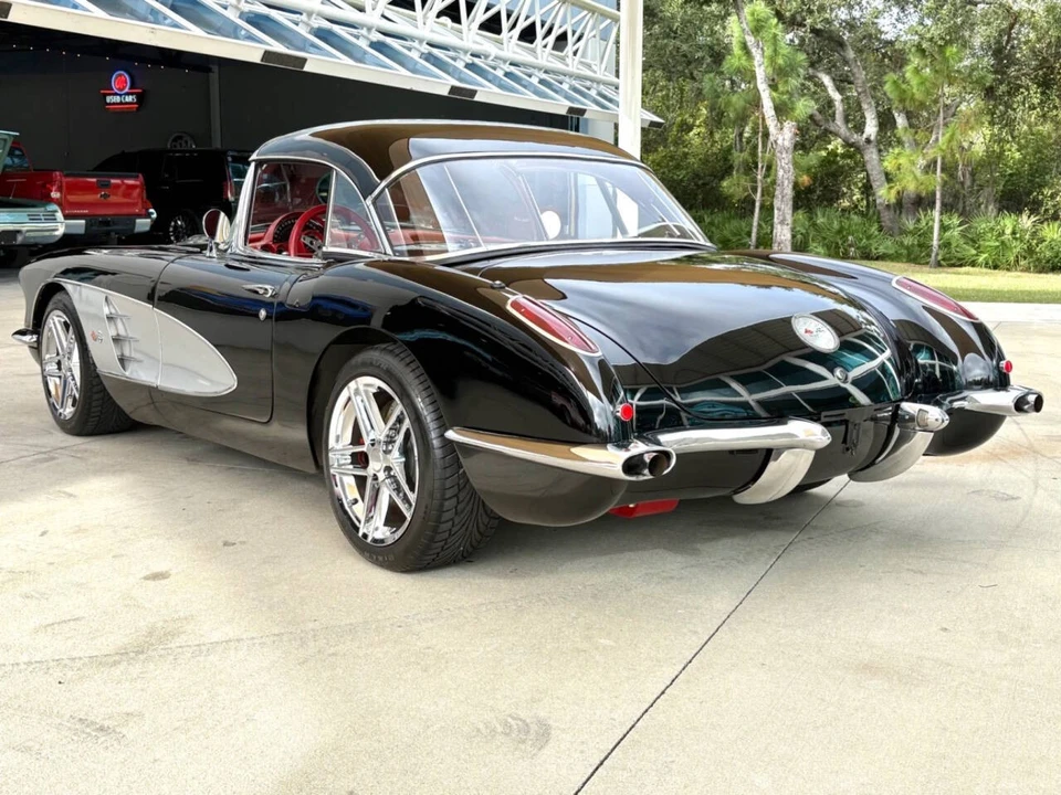 1959 Chevrolet Corvette C1 - Image 10 of 12