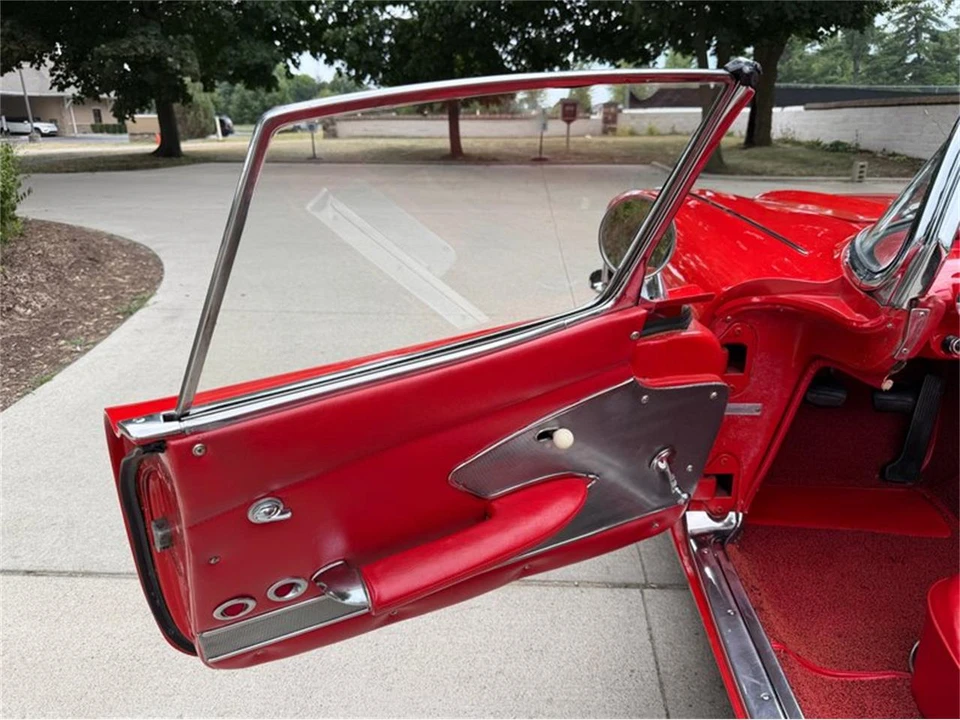 1959 Chevrolet Corvette C1 - Image 15 of 31