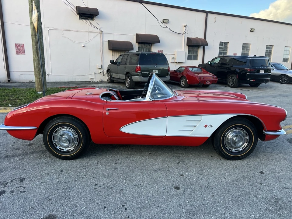 1959 Chevrolet Corvette C1 - Image 9 of 21