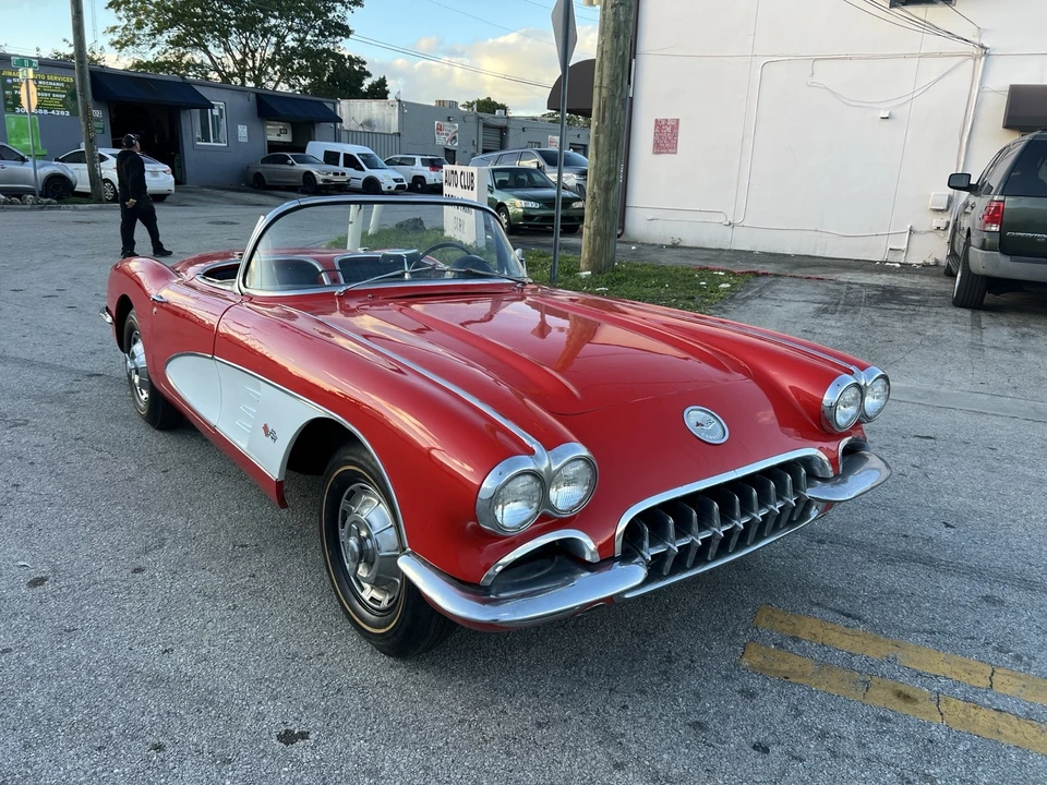 1959 Chevrolet Corvette C1 - Image 11 of 21