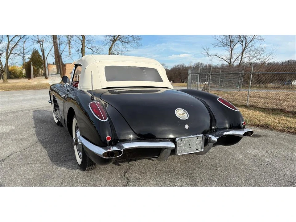 1959 Chevrolet Corvette C1 - Image 18 of 23