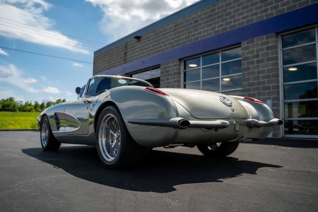 1959 Chevrolet Corvette - Image 5 of 31