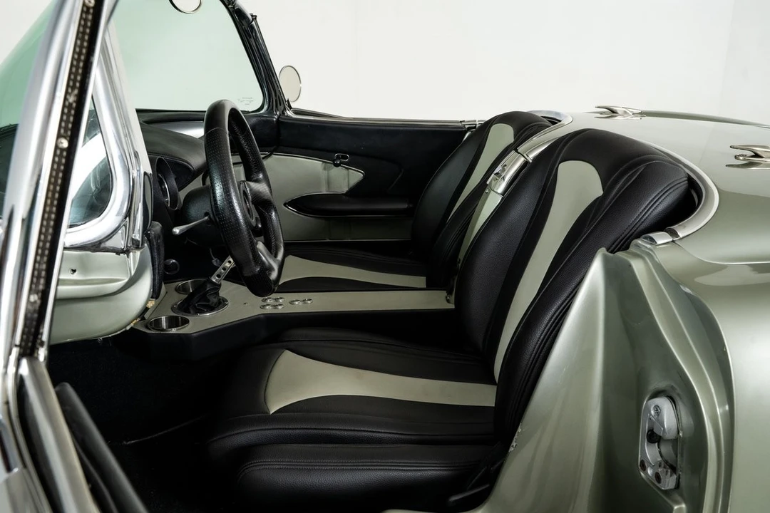 1959 Chevrolet Corvette - Image 24 of 31