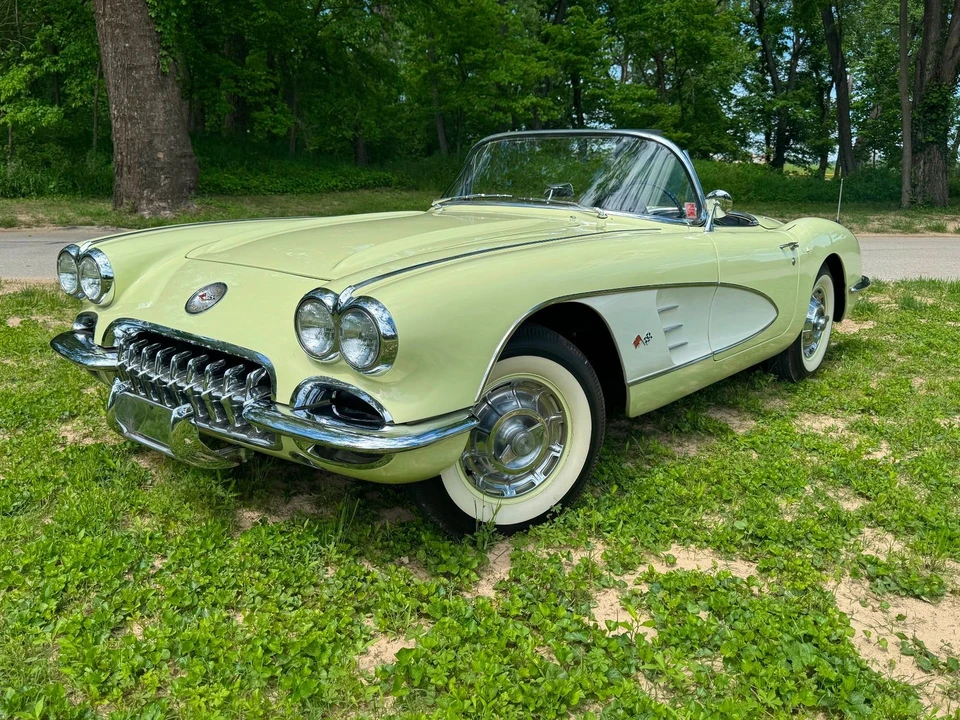 1959 Chevrolet Corvette C1 - Image 2 of 12
