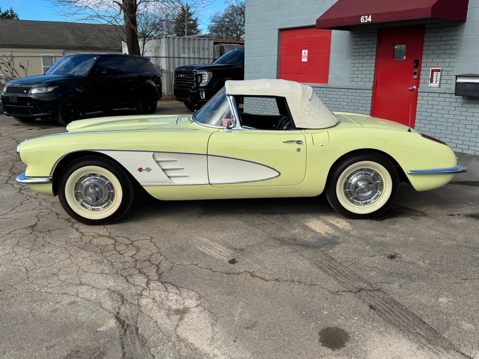 1959 Chevrolet Corvette C1 - Image 12 of 12