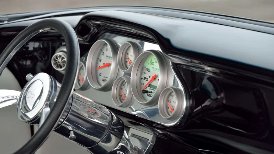 1959 Chevrolet Task Force - Image 24 of 31
