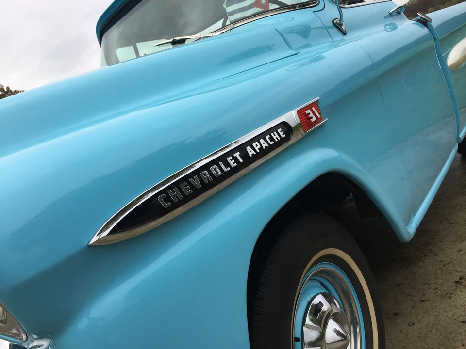 1959 Chevrolet Task Force - Image 4 of 20