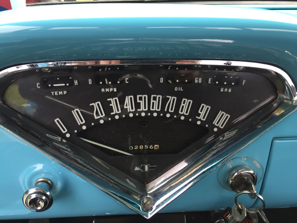 1959 Chevrolet Task Force - Image 10 of 20