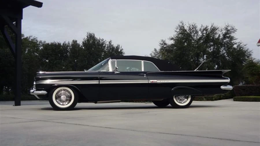1959 Chevrolet Impala 2nd Gen - Image 2 of 9