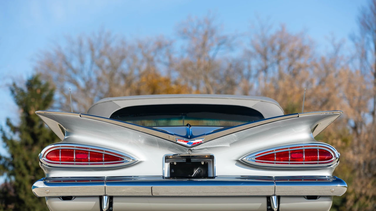 1959 Chevrolet Impala 2nd Gen - Image 20 of 30