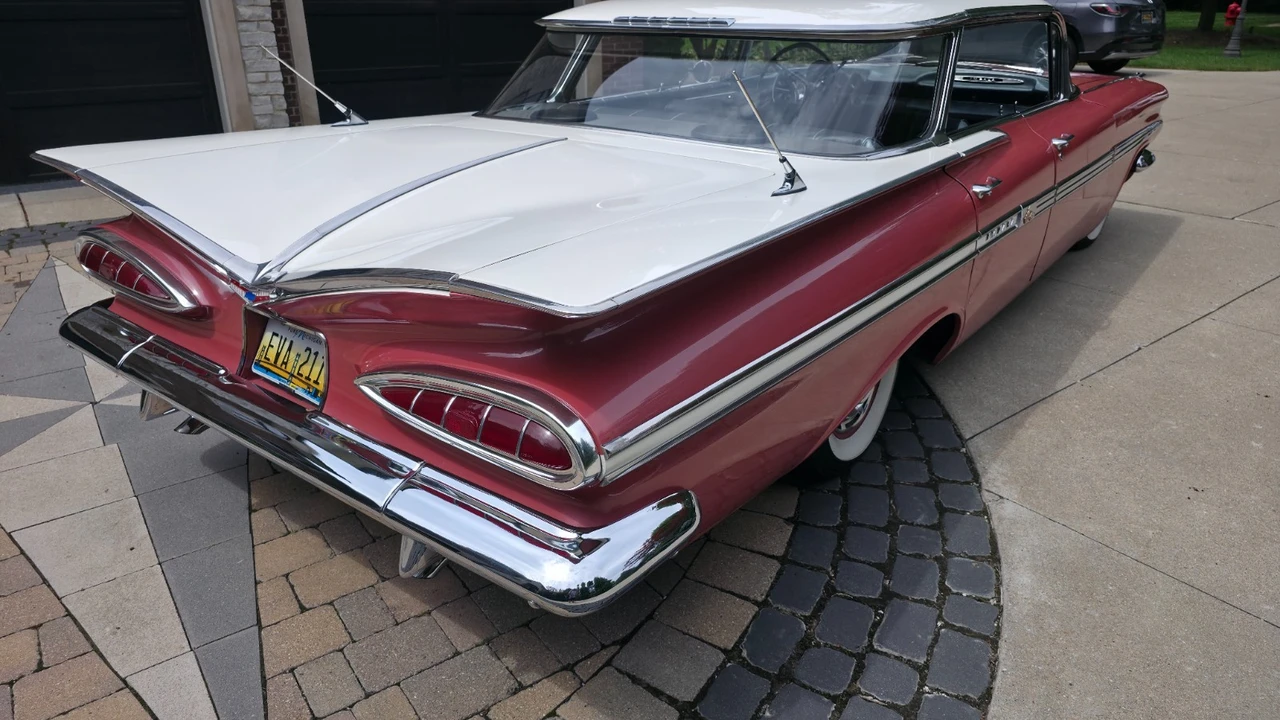 1959 Chevrolet Impala 2nd Gen - Image 9 of 24