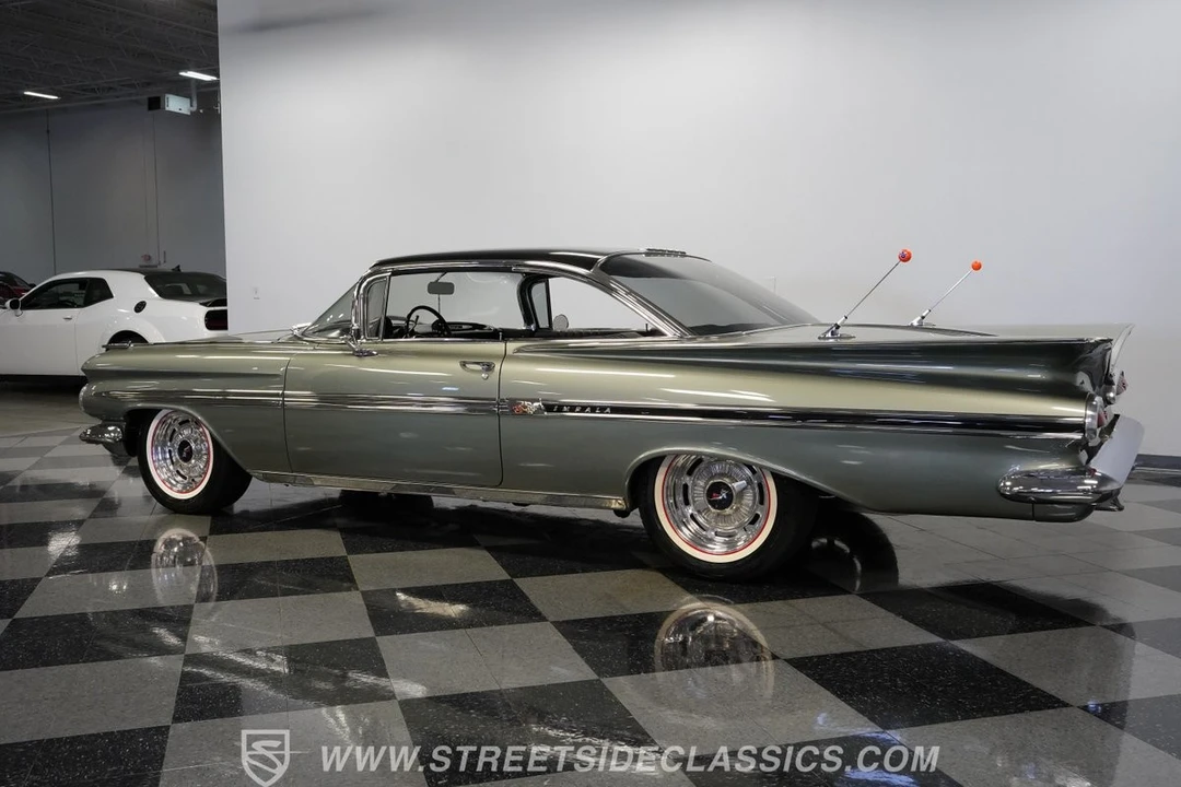 1959 Chevrolet Impala 2nd Gen - Image 9 of 12