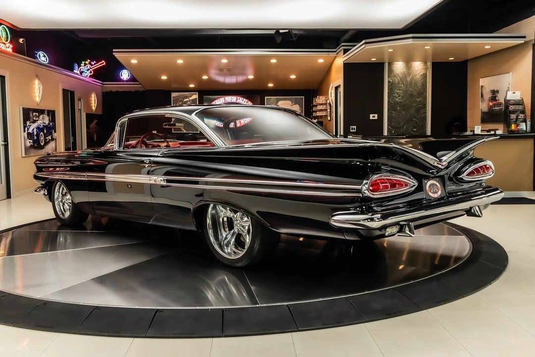 1959 Chevrolet Impala - Image 17 of 24
