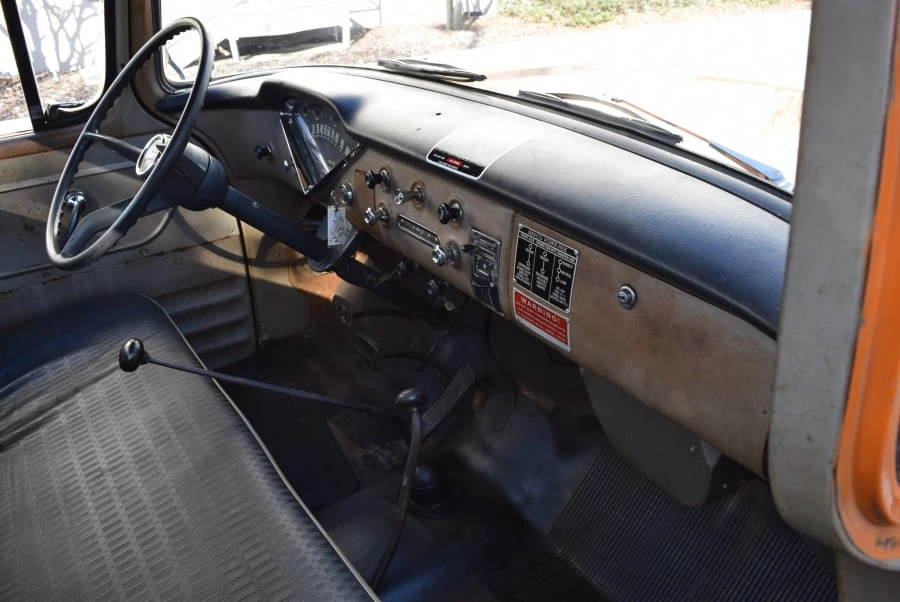 1959 Chevrolet Task Force - Image 5 of 12