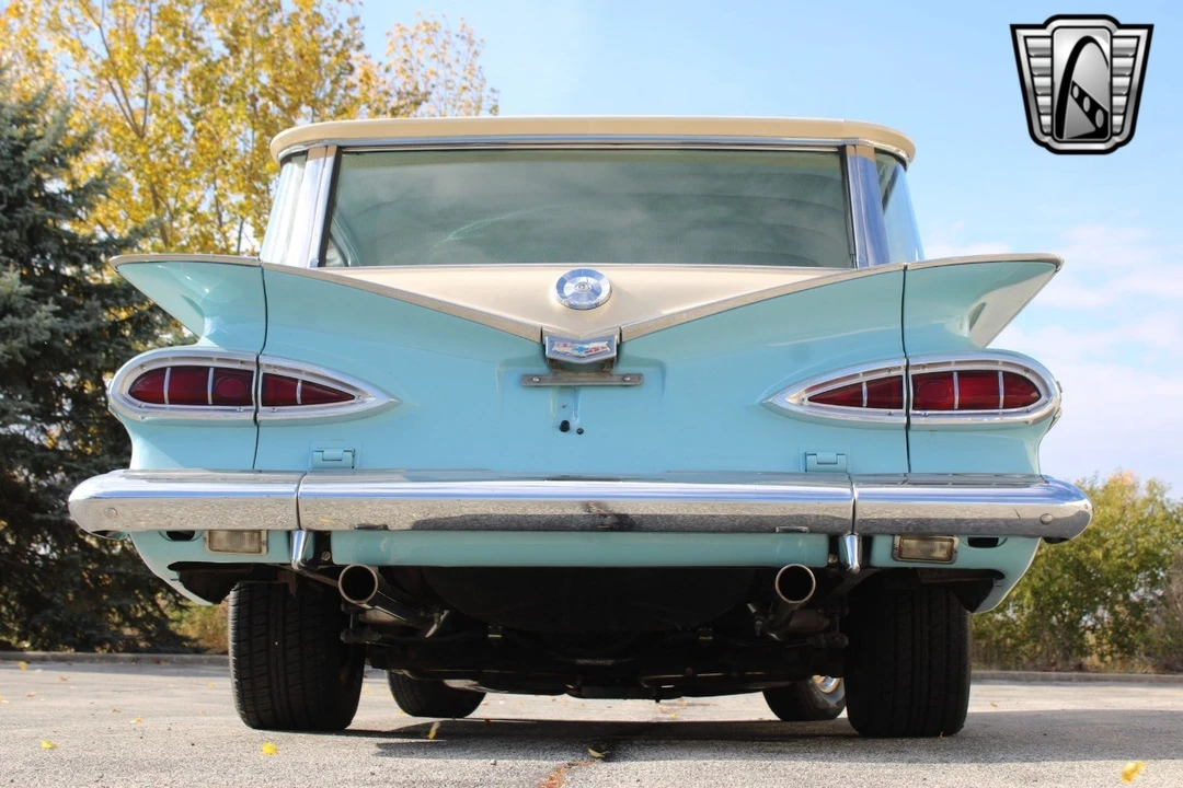 1959 Chevrolet Nomad - Image 10 of 12