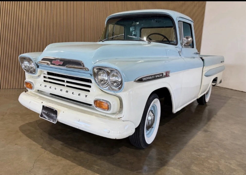 1959 Chevrolet Task Force - Image 4 of 9