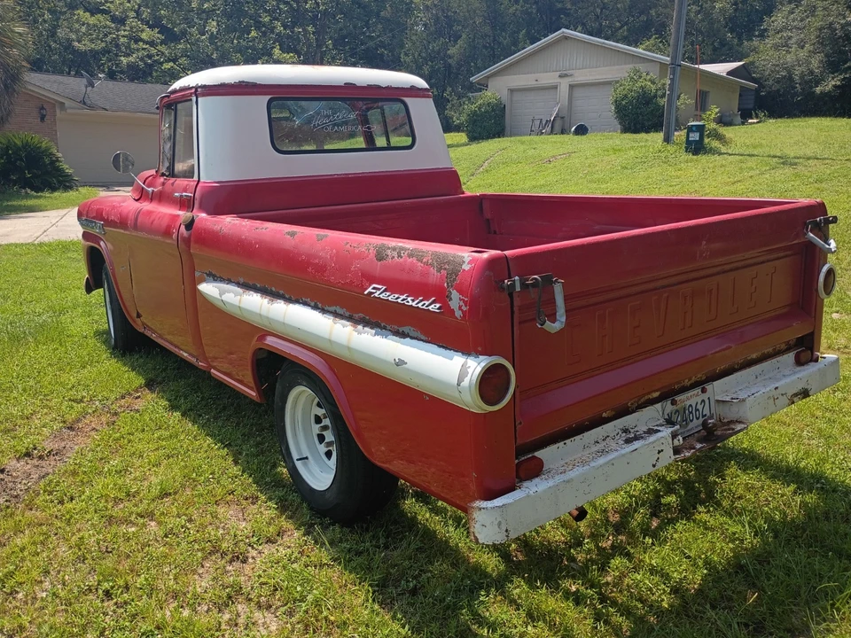 1959 Chevrolet Task Force - Image 3 of 19