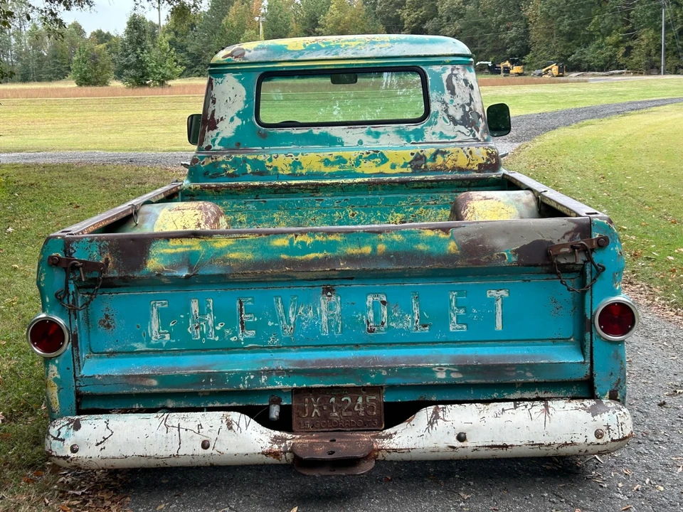 1959 Chevrolet Task Force - Image 11 of 21