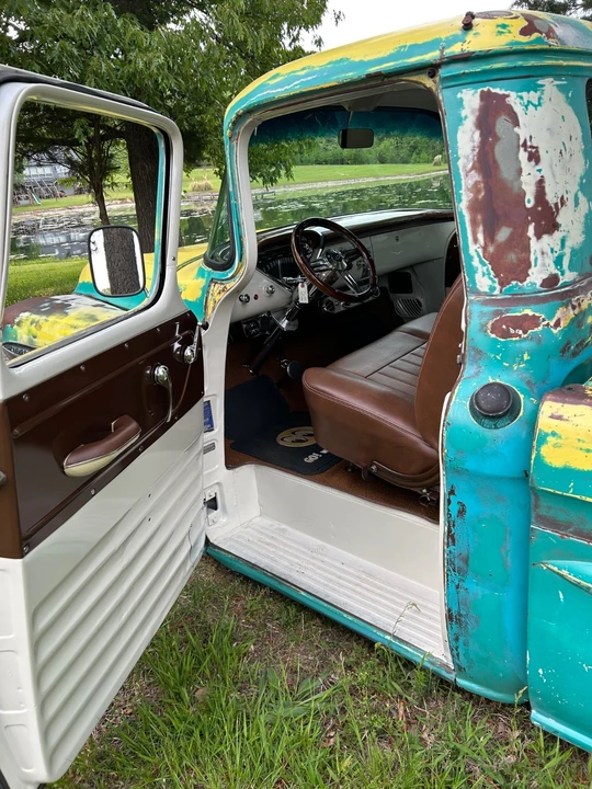 1959 Chevrolet Task Force - Image 20 of 21