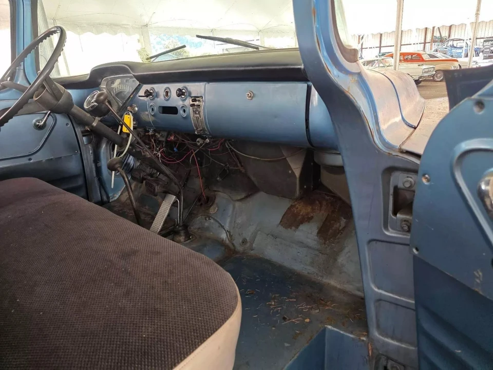 1959 Chevrolet Task Force - Image 3 of 31