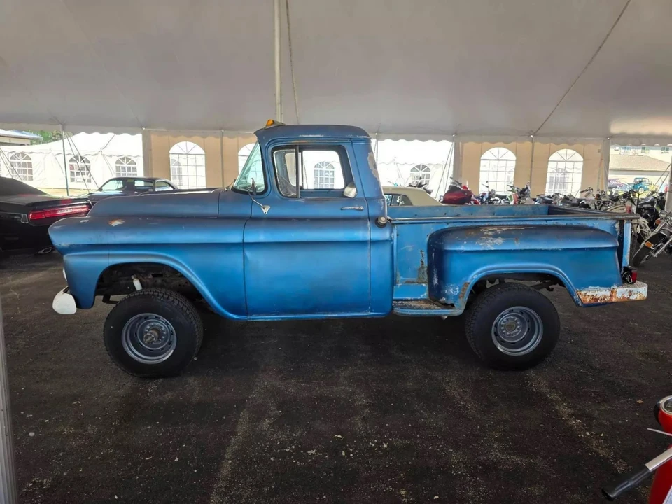 1959 Chevrolet Task Force - Image 18 of 31