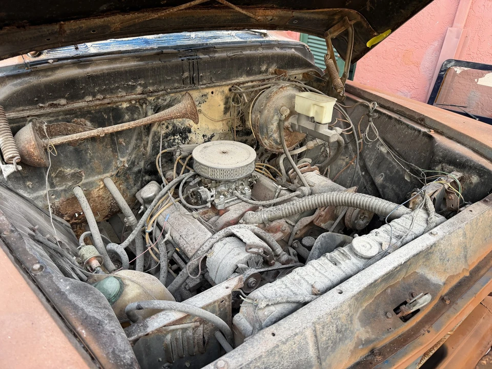 1959 Chevrolet Task Force - Image 10 of 10