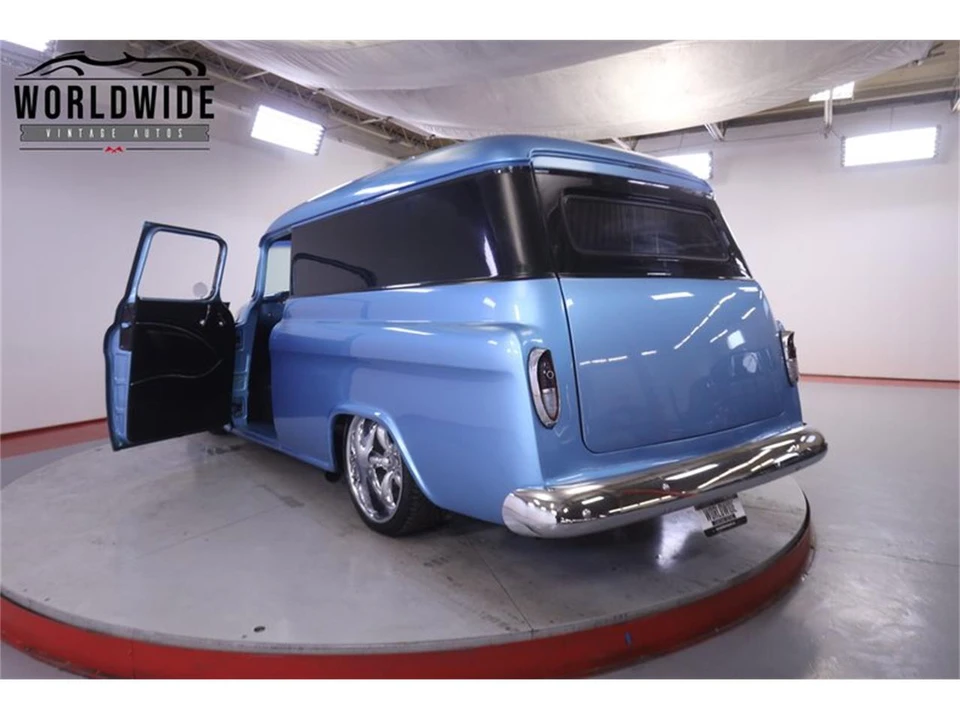 1959 Chevrolet Task Force - Image 23 of 31