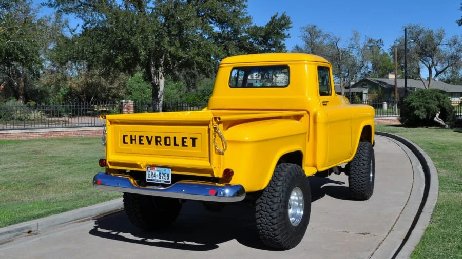 1959 Chevrolet Task Force - Image 3 of 9
