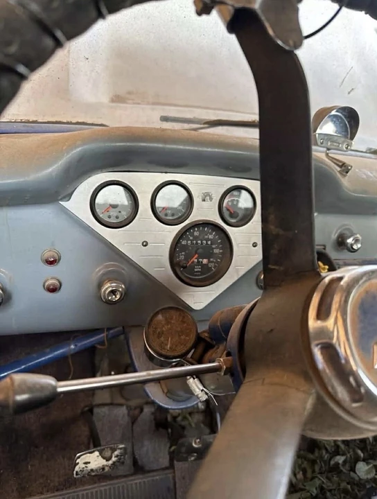 1959 Chevrolet Task Force - Image 18 of 21