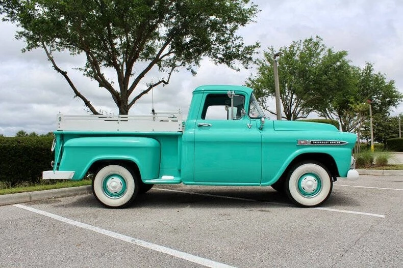 1959 Chevrolet Task Force - Image 2 of 31
