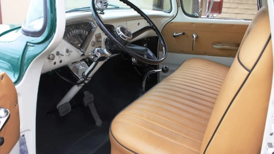1959 Chevrolet Task Force - Image 5 of 29