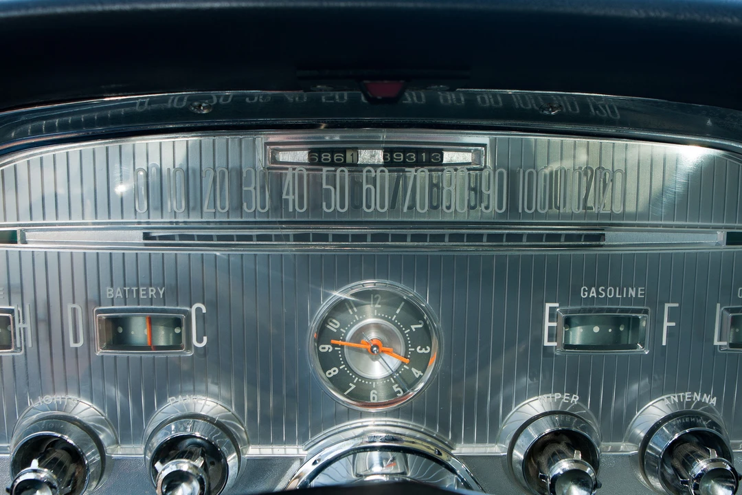 1959 Chrysler Imperial 2nd Gen - Image 2 of 7