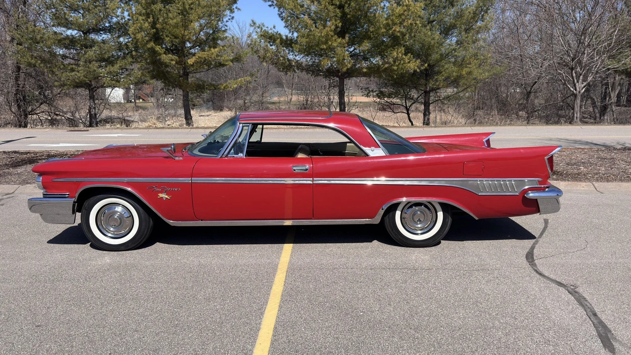 1959 Chrysler New Yorker - Image 7 of 31