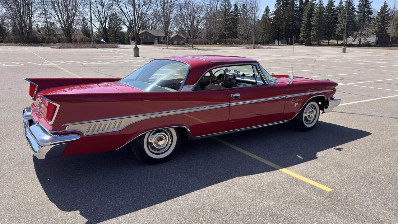 1959 Chrysler New Yorker - Image 15 of 31