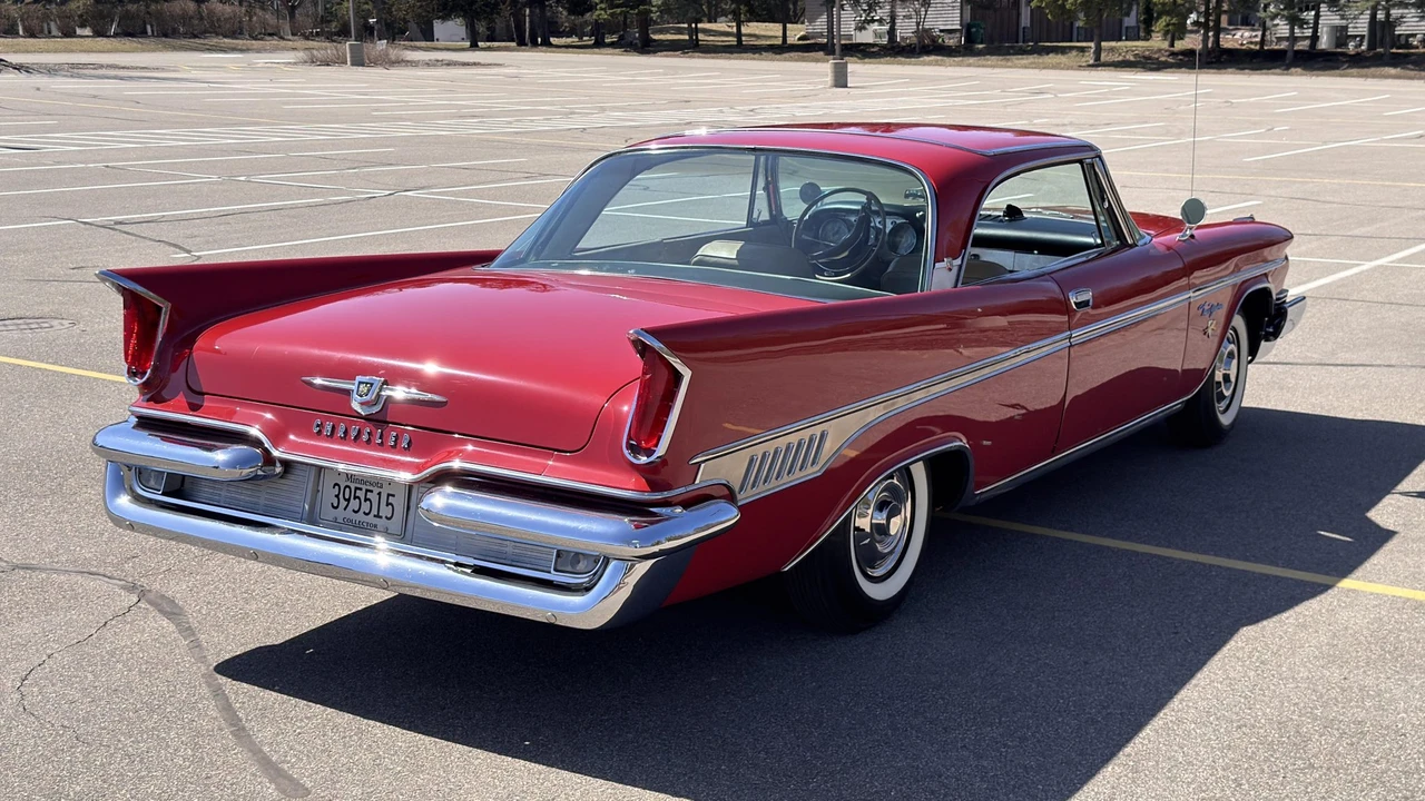 1959 Chrysler New Yorker - Image 13 of 31