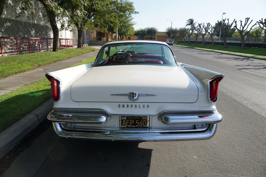 1959 Chrysler New Yorker - Image 10 of 31