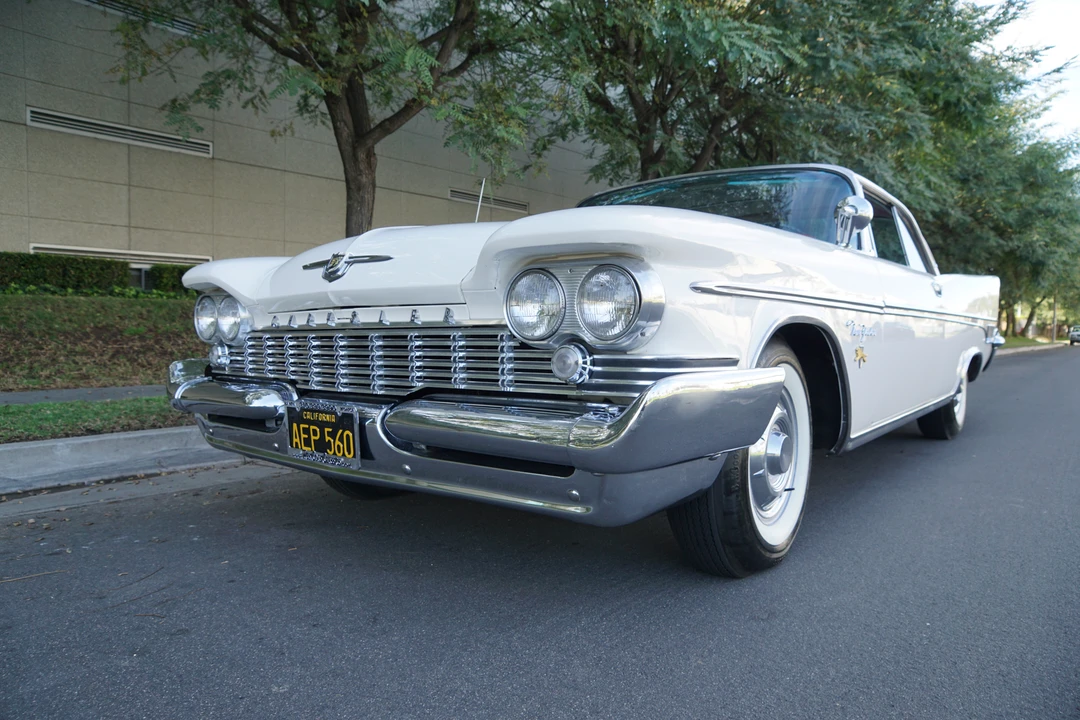 1959 Chrysler New Yorker - Image 3 of 31