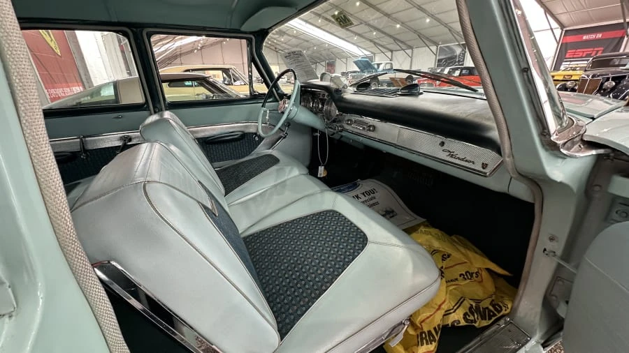 1959 Chrysler Windsor - Image 6 of 10