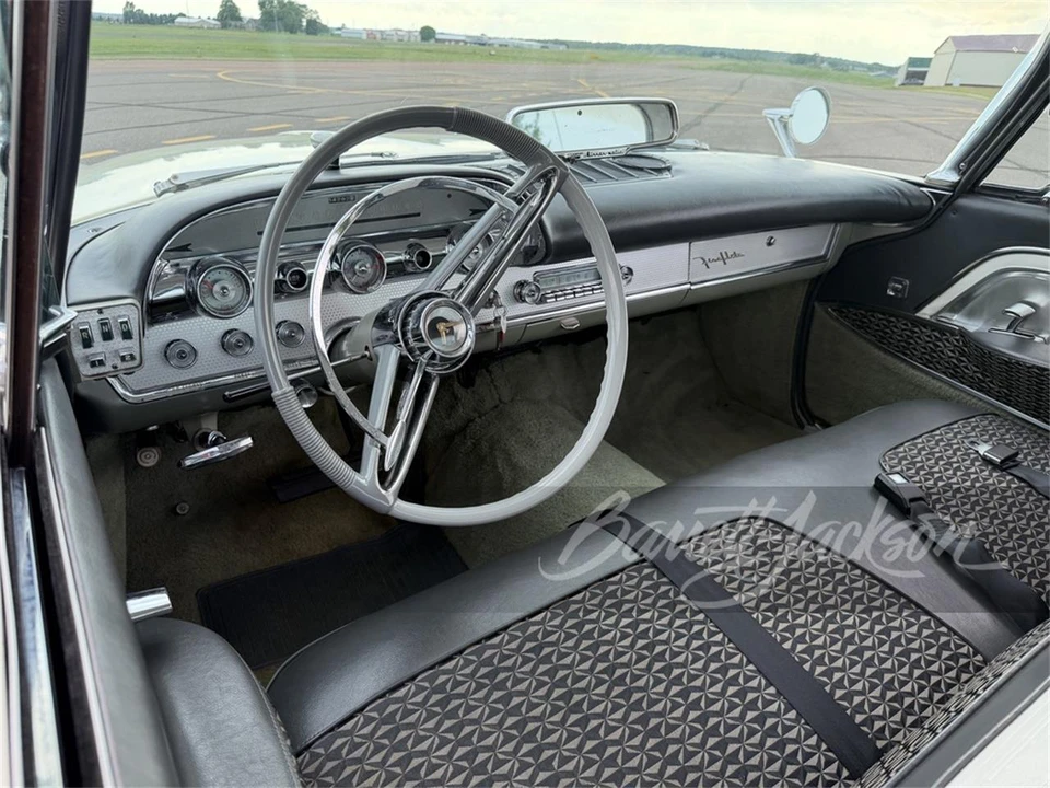 1959 DeSoto Fireflite - Image 4 of 5