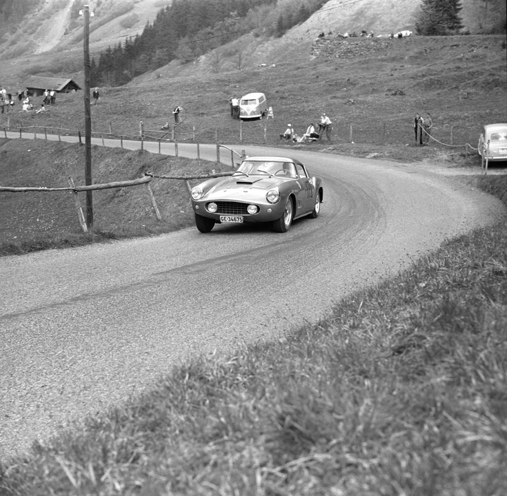1959 Ferrari 250 - Image 2 of 31