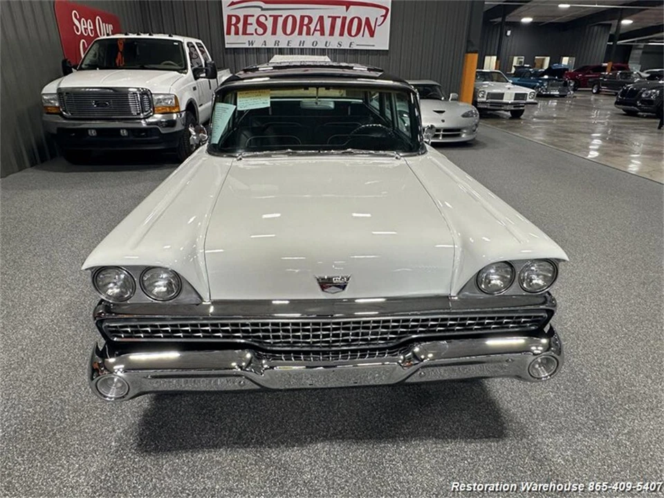1959 Ford Country Sedan - Image 9 of 20